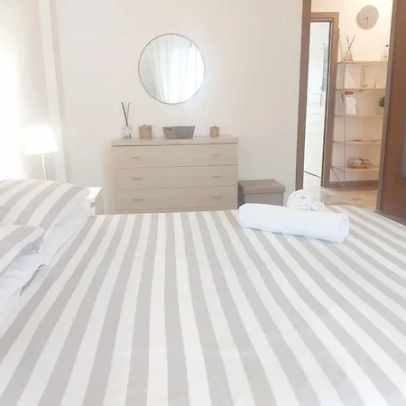 Top-floor Flat View 2 Balconies Workspace M5 Mailand